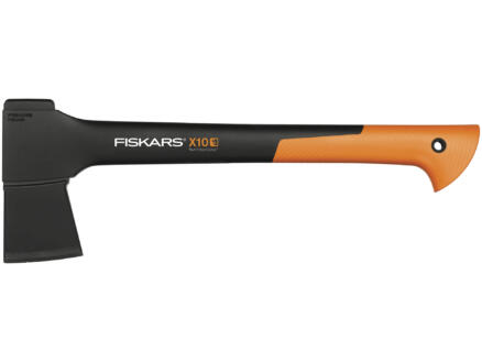 Fiskars X10 S bijl + beschermhoes 1