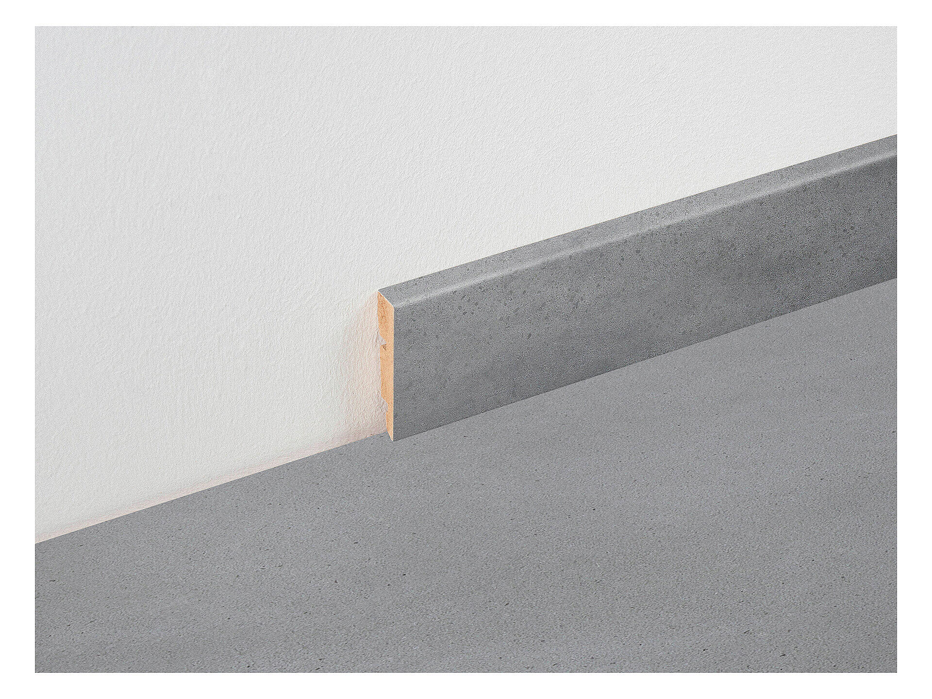 BerryAlloc plinthe 12x60 mm 240cm cement grey